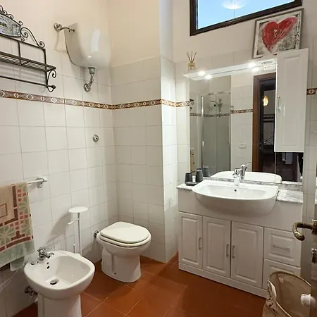 Borgo Casa Nel Vicolo *