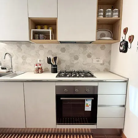 Borgo Casa Nel Vicolo * ローマ